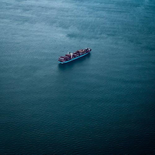 Lojistik ve Dağıtım Sektörü